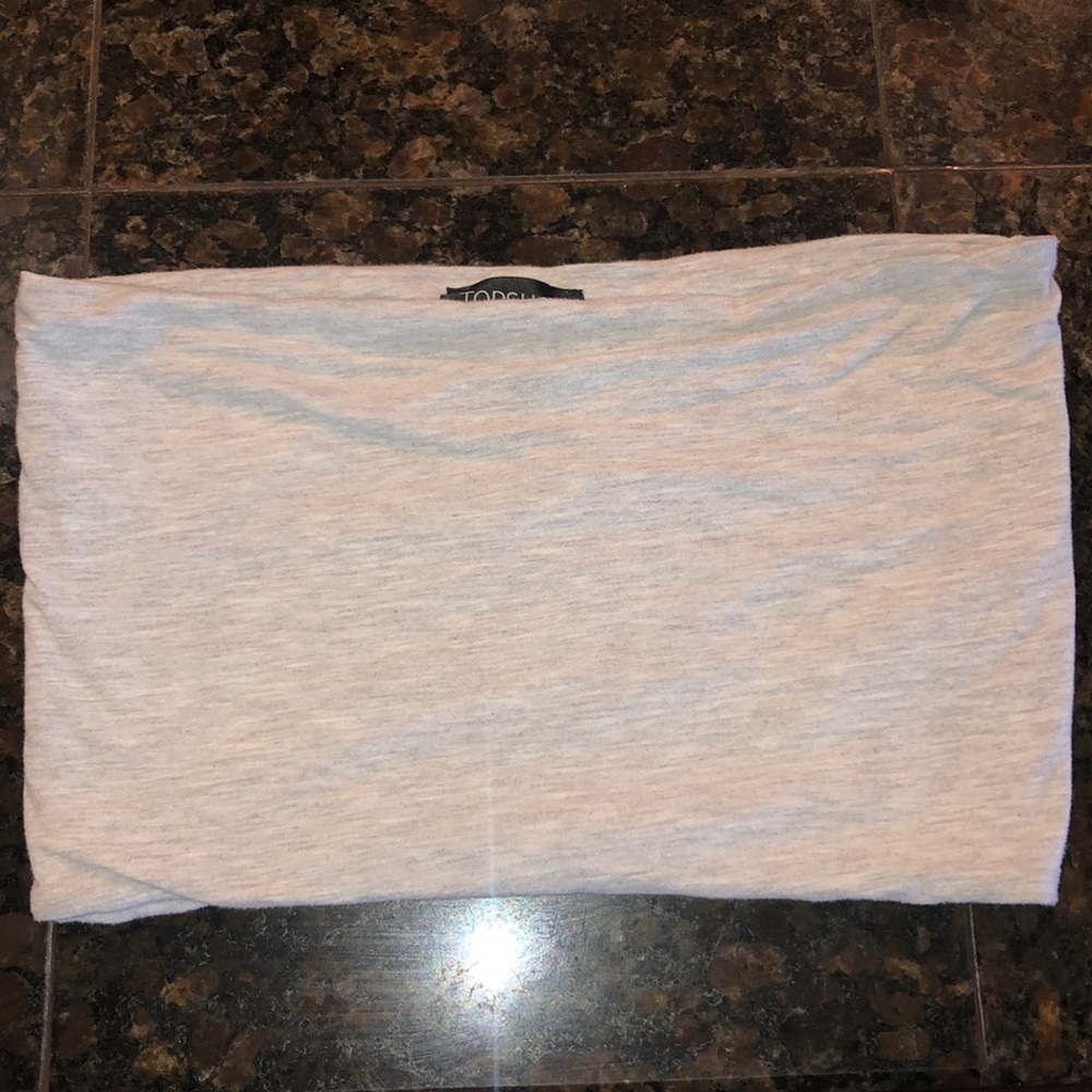strapless shirt